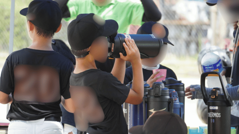 少年野球を始めたばかりの低学年の頃に撮影した数少ない写真